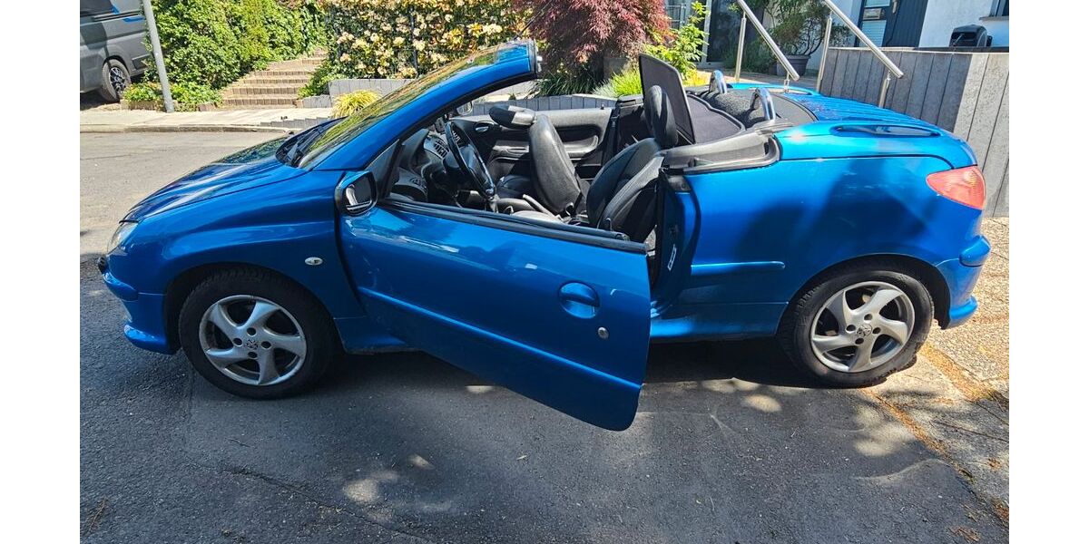 Peugeot 206 213.227 km 1.366 &euro; Niddatal 61194