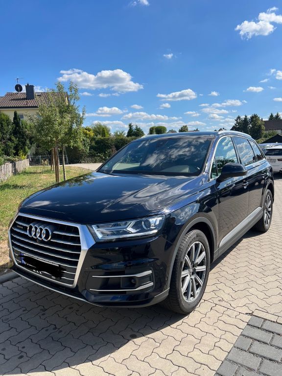 Q7
