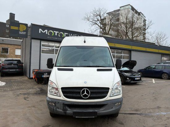 Mercedes-Benz Sprinter 227.000 km 9.900 &euro; Friedrichsdorf 61381