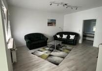 Helle Moblierte Single- Pärchen Wohnung in Rumpenheim