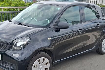 Smart ForFour 85.000 km 5.950 &euro; Frankfurt am Main 60598