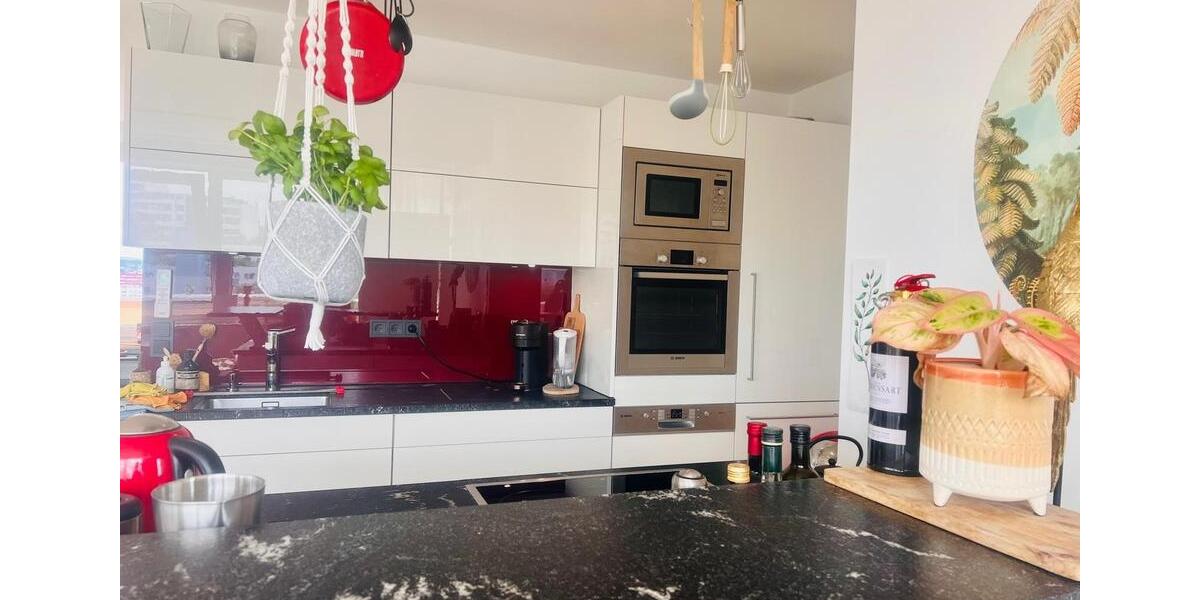 Penthouse mit atemberaubenden Skyline-Blick und Dachterrasse 3 zimmer