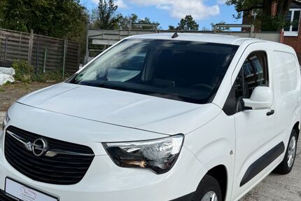 Opel Combo 116.000 km 8.799 &euro; Frankfurt am Main 60386