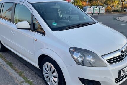 Opel Zafira 267.124 km 3.880 € Rödermark 63322
