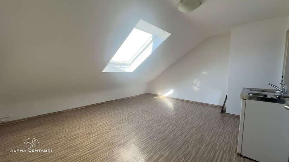 Wohnung zum Mieten in Frankfurt 360 € 18 m²
