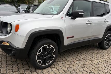 Jeep Renegade 251.985 km 7.900 € Hanau 63452