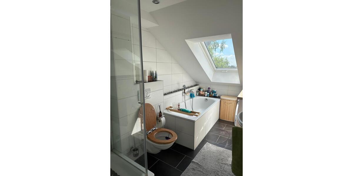Dachgeschoßwohnung Maintal - 2 Zimmer, 53 m&sup2;, 600&euro; | Angebot:26527293