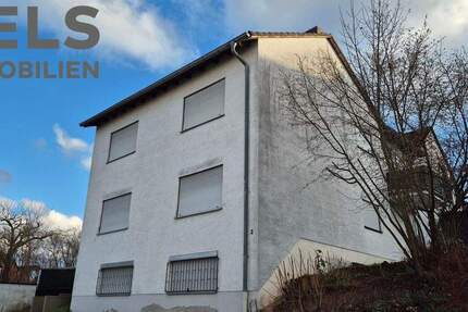 Freistehendes 1-2-Fam-Haus in Dietzenbach - Wingertsberg 8 zimmer