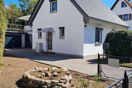 Haus zum Mieten in Gelnhausen 2.250 € 180 m²