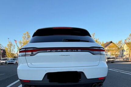 Porsche Macan 82.200 km 49.999 &euro; Flörsheim 65439