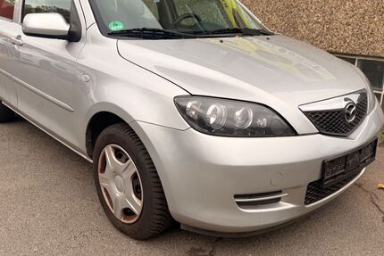 Mazda 2 165.000 km 1.450 € FRANKFURT 60326