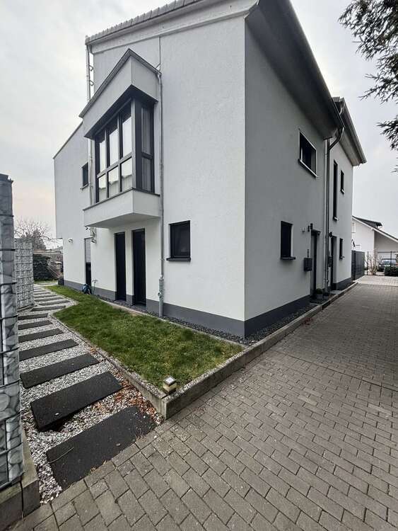 Wohnung zum Kaufen in Mainhausen 329.000 € 80 m²