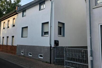 Haus Heusenstamm - 5.5 Zimmer, 114 m&sup2;, 440.000&euro; | Angebot:26102019