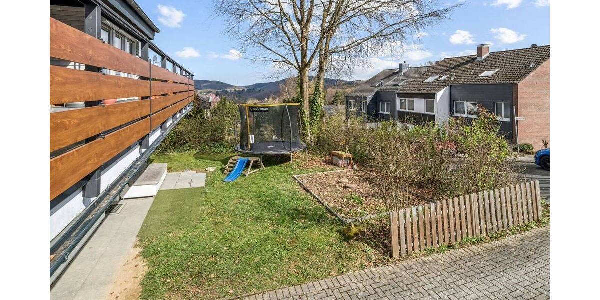 Einfamilienhaus Eppstein Vockenhausen - 8 Zimmer, 250 m&sup2;, 749.000&euro; | Angebot:26094118