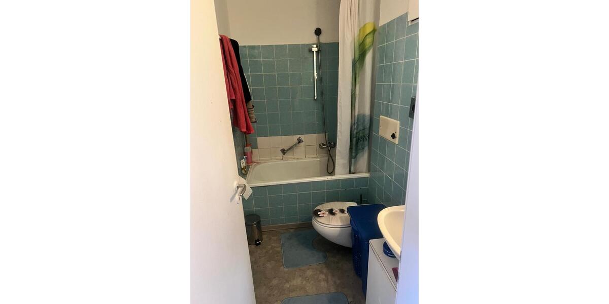 Etagenwohnung Frankfurt am Main Sachsenhausen Süd - 3 Zimmer, 70 m&sup2;, 300.000&euro; | Angebot:26119334