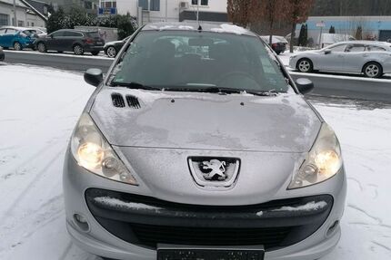 Peugeot 206 180.000 km 1.380 &euro; friedrichsdorf 61381