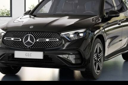 Mercedes-Benz GLC 300 9.900 km 67.990 &euro; Frankfurt 60488