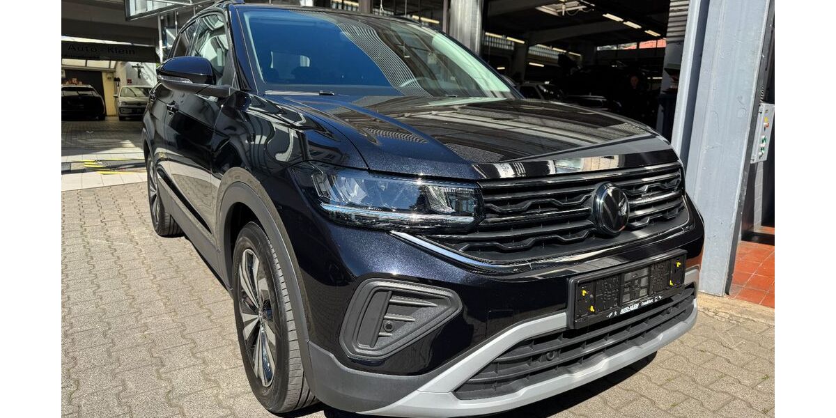 VW T-Cross 12.365 km 23.750 &euro; Frankfurt am Main 65936