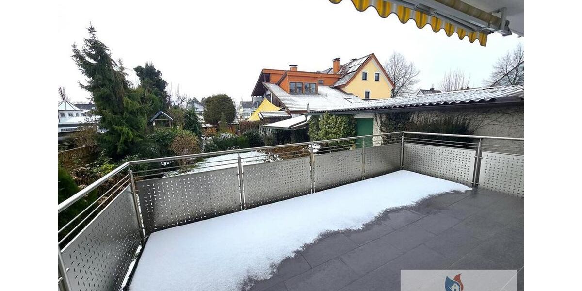 Modernisierte 2 Zimmer Wohnung im Erdgeschoss mit Balkon-Idyll in ruhiger 5-Parteien-Anlage 2 zimmer