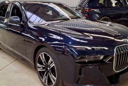 BMW 740 24.019 km 92.975 &euro; Hofheim 65719