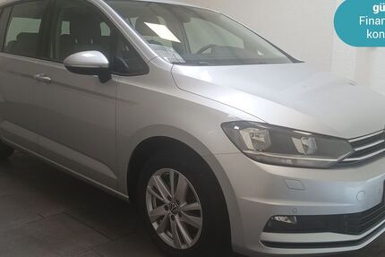 VW Touran 77.180 km 17.970 &euro; Egelsbach 63329
