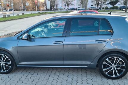 VW Golf 78.900 km 16.400 &euro; Rüsselsheim 65428