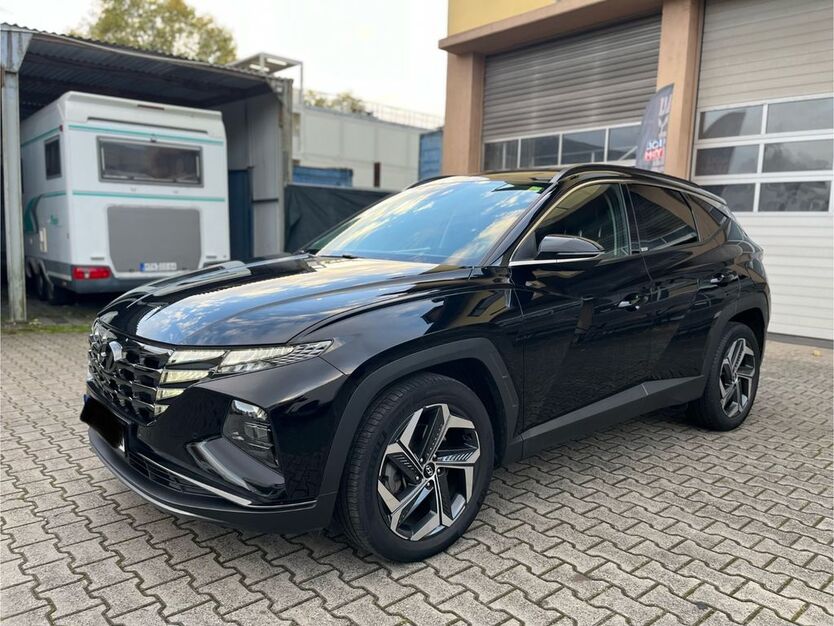Hyundai TUCSON 150.000 km 22.990 € Frankfurt am Main 65933
