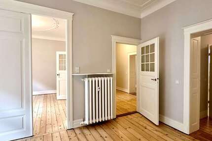 Wohnung Nordend-Ost Ost - 4 Zimmer, 100 m&sup2;, 2.500&euro; | Angebot:26117351