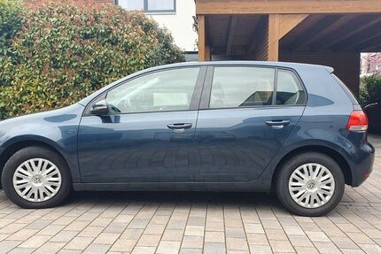 VW Golf 301.000 km 3.500 € Steinbach (Taunus) 61449