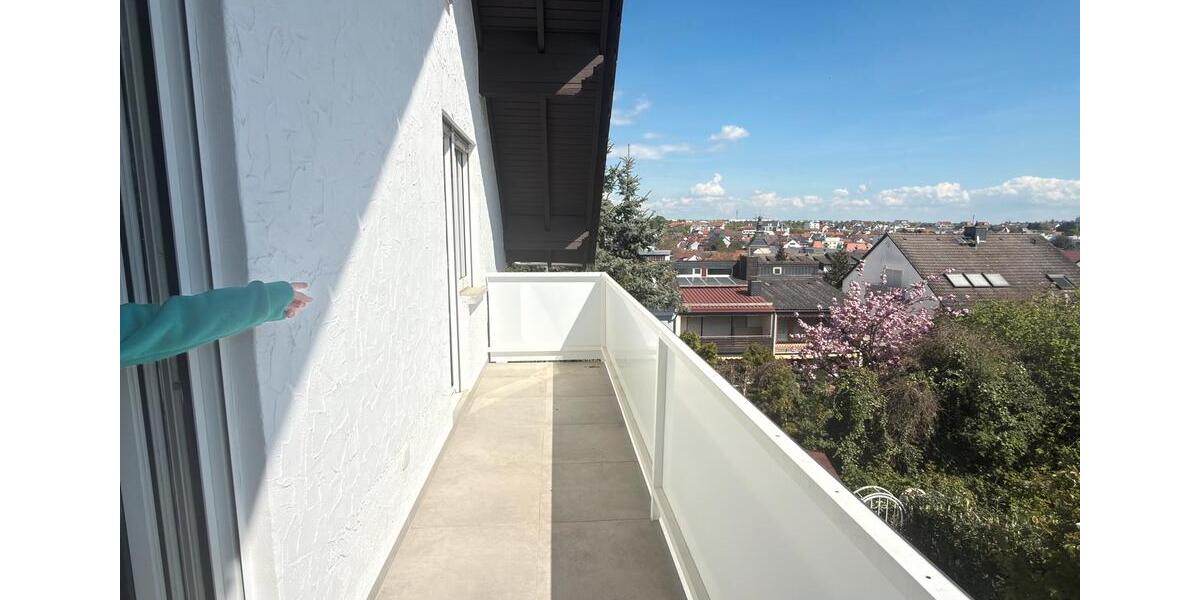Dachgeschoßwohnung Frankfurt am Main Bonames - 3 Zimmer, 101 m&sup2;, 1.780&euro; | Angebot:26210878