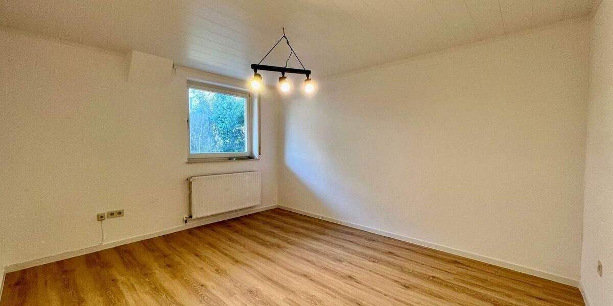 Einfamilienhaus Dieburg - 6 Zimmer, 176 m&sup2;, 1.950&euro; | Angebot:25740760