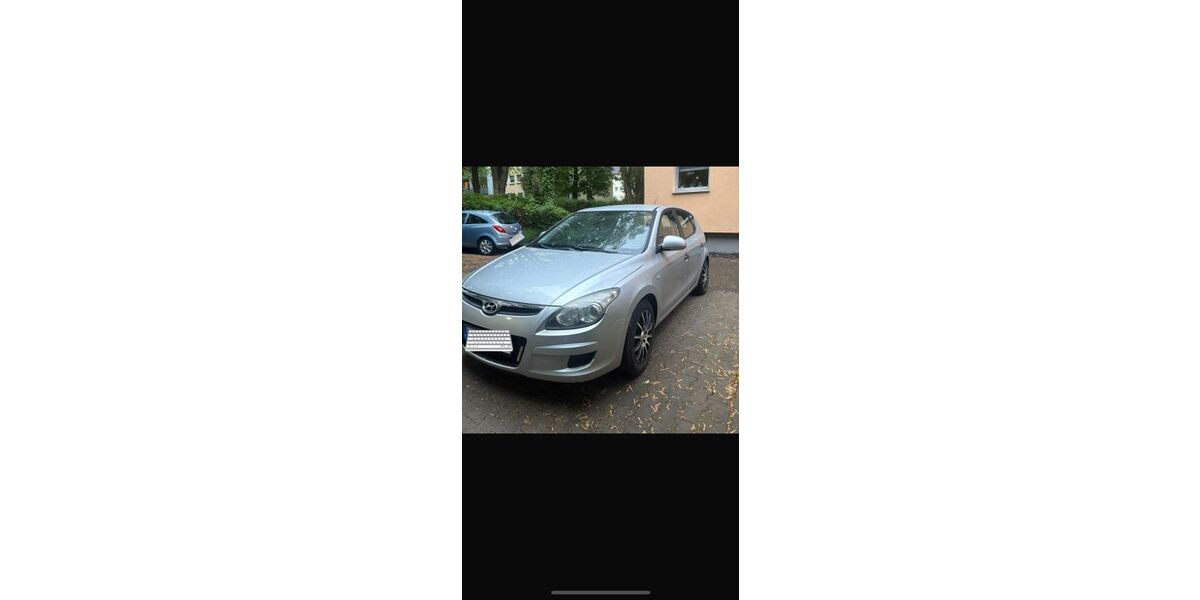 Hyundai i30 220.000 km 1.800 &euro; Frankfurt am Main 65936