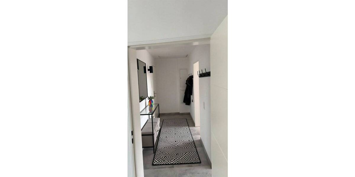 Etagenwohnung Offenbach am Main - 2 Zimmer, 65 m&sup2;, 1.250&euro; | Angebot:26596090