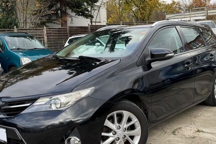 Toyota Auris 264.000 km 4.999 € Frankfurt am Main 60386