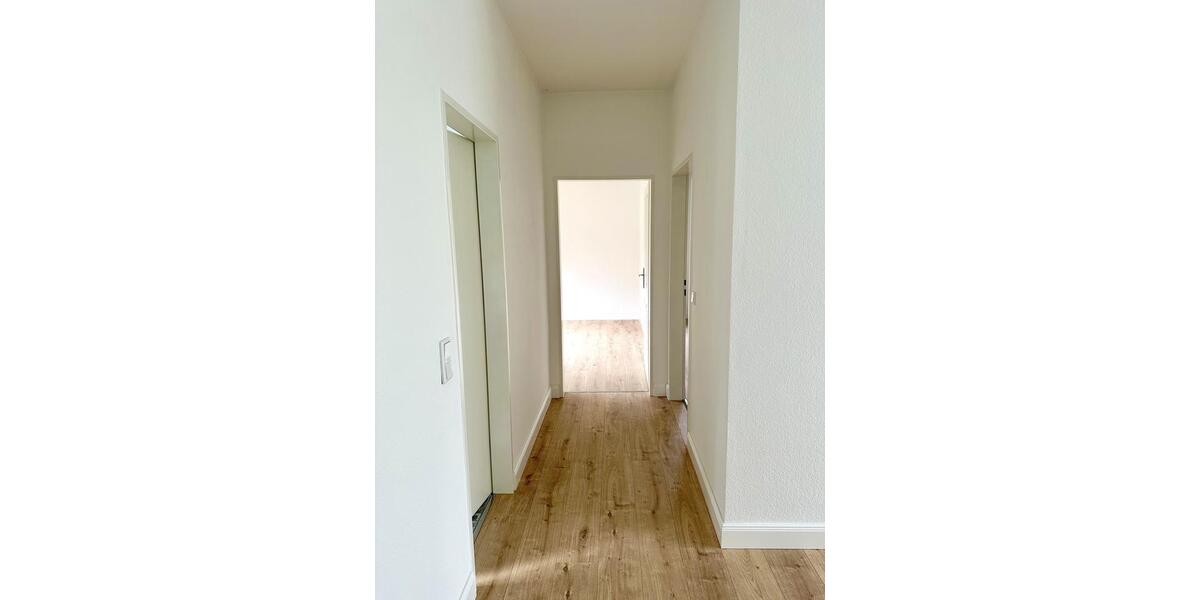 Doppelhaushälfte Bad Homburg vor der Höhe Gonzenheim - 3.5 Zimmer, 150 m&sup2;, 2.600&euro; | Angebot:26144498