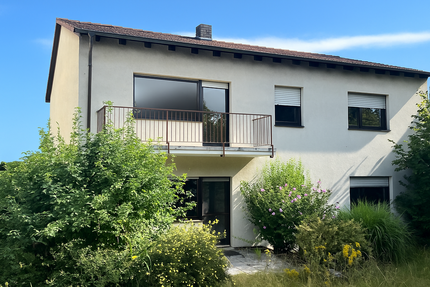 Zweiparteienhaus mit idyllischem Garten in Dietzenbach-Hexenberg!