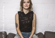 Yasi Hofer - Between The Lines Tour