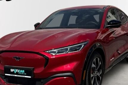 Ford Mustang Mach-E 29.000 km 30.500 € Kleinostheim 63801