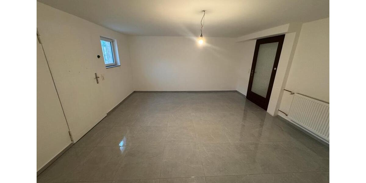 Etagenwohnung Weiterstadt - 2 Zimmer, 70 m&sup2;, 1.000&euro; | Angebot:26321024