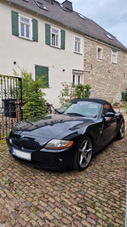 BMW Z4 199.843 km 13.500 € Oberursel 61440