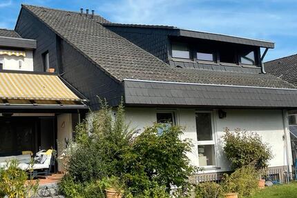 Haus Mörfelden-Walldorf Walldorf - 8 Zimmer, 318 m&sup2;, 1.300.000&euro; | Angebot:26182846