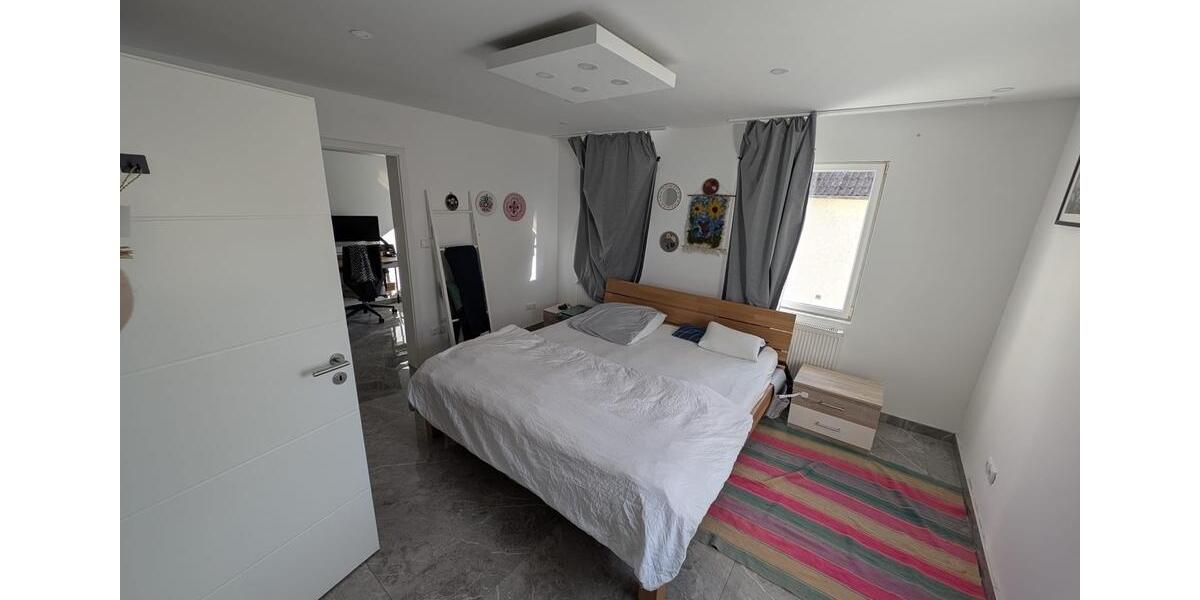 Einfamilienhaus Alzenau - 5 Zimmer, 145 m&sup2;, 2.200&euro; | Angebot:26533265