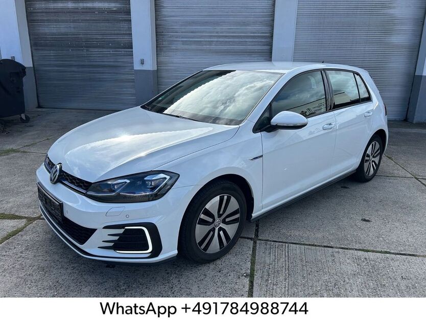 VW Golf 121.828 km 14.990 € Bad Vilbel (bei Frankfurt) 61118