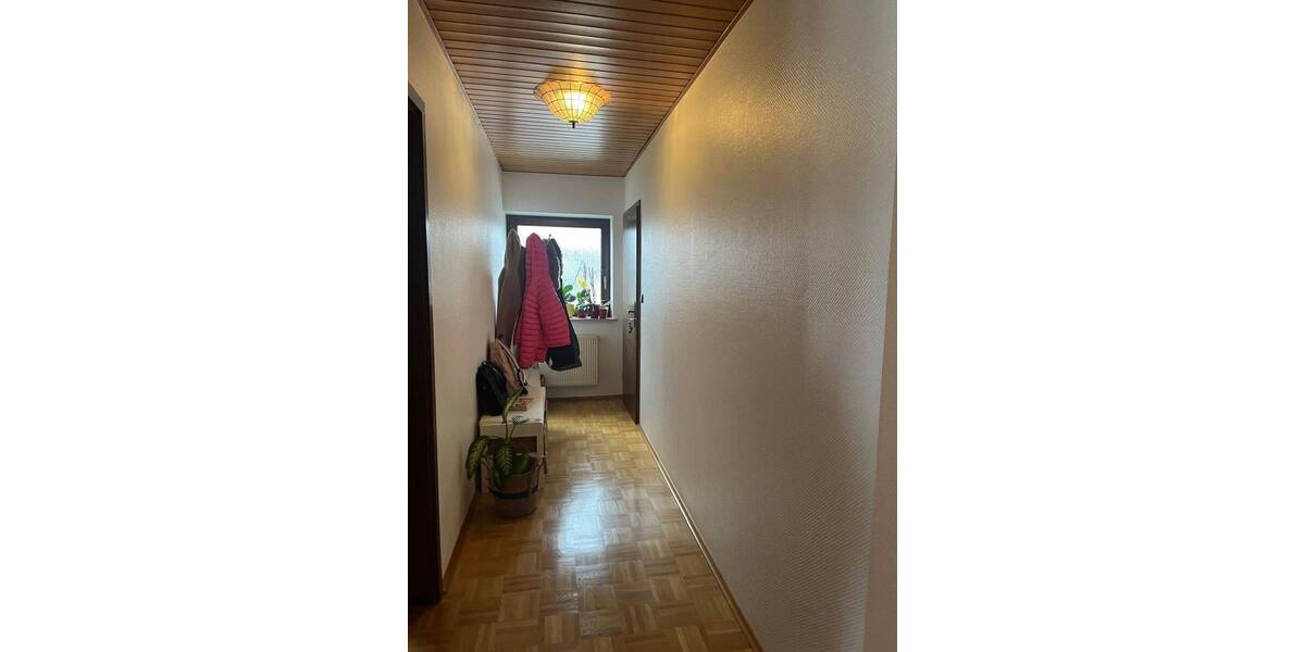 Helle 3-Zimmer DG- Wohnung, 80m2, in bester Wohnlage von Mühlheim 3 zimmer
