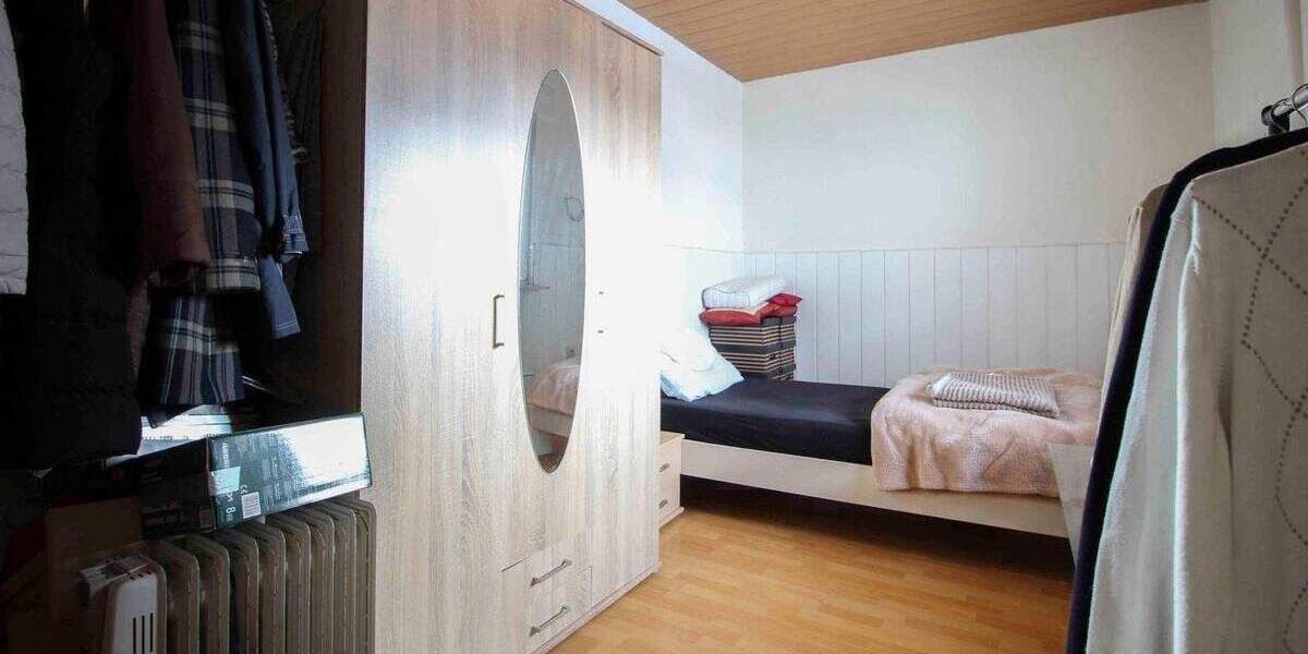 Einfamilienhaus Hanau Großauheim - 6 Zimmer, 270.000&euro; | Angebot:25715899