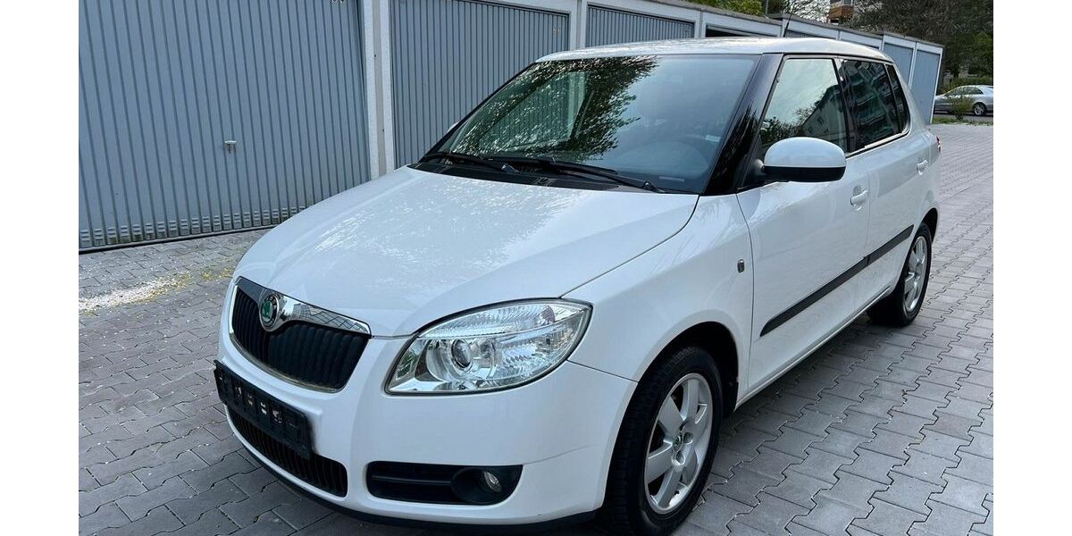 Skoda Fabia 121.000 km 2.999 &euro; Eschborn 65760