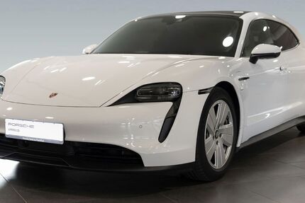 Porsche Taycan 45.083 km 61.980 &euro; Frankfurt 60314