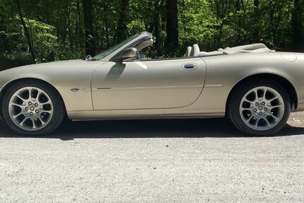 Jaguar XK8 55.000 km 24.900 &euro; Egelsbach 63329