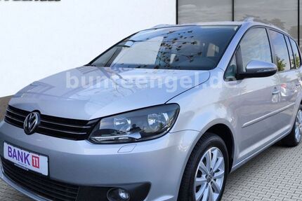 VW Touran 158.000 km 6.990 € Flörsheim am Main 65439