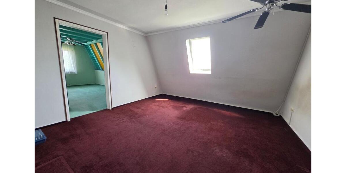 Einfamilienhaus Stockstadt am Main - 7 Zimmer, 187 m&sup2;, 555.000&euro; | Angebot:26818957